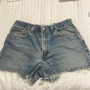 Woman’s Levi’s Shorts